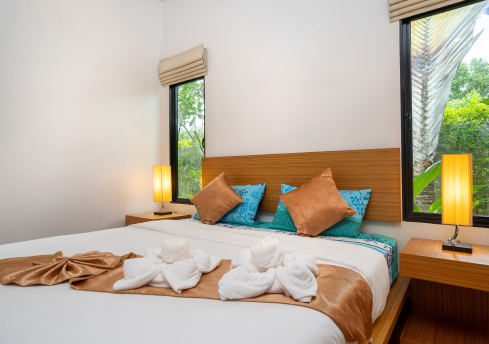 Beach Chalet - Four-Bedroom Villas